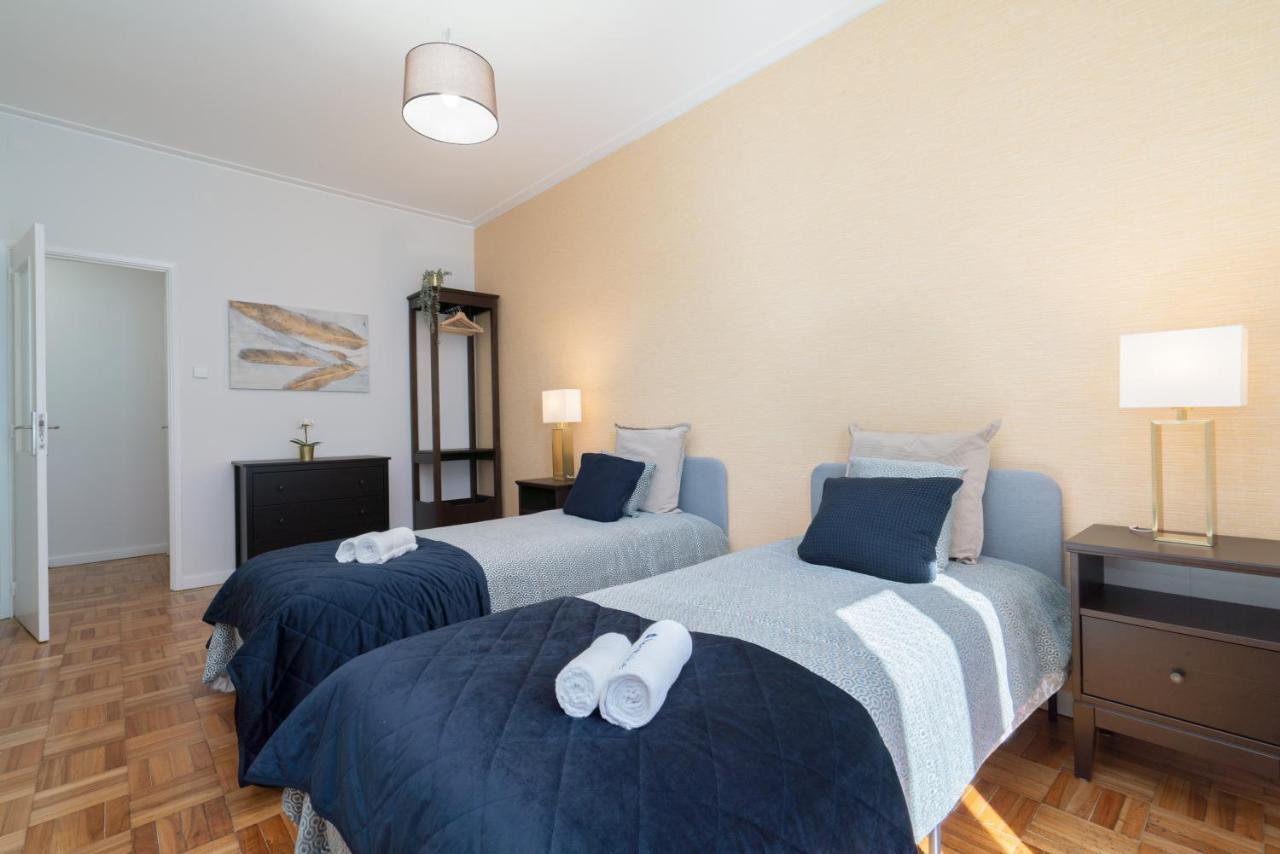 Host Wise Apartment Porto Ngoại thất bức ảnh