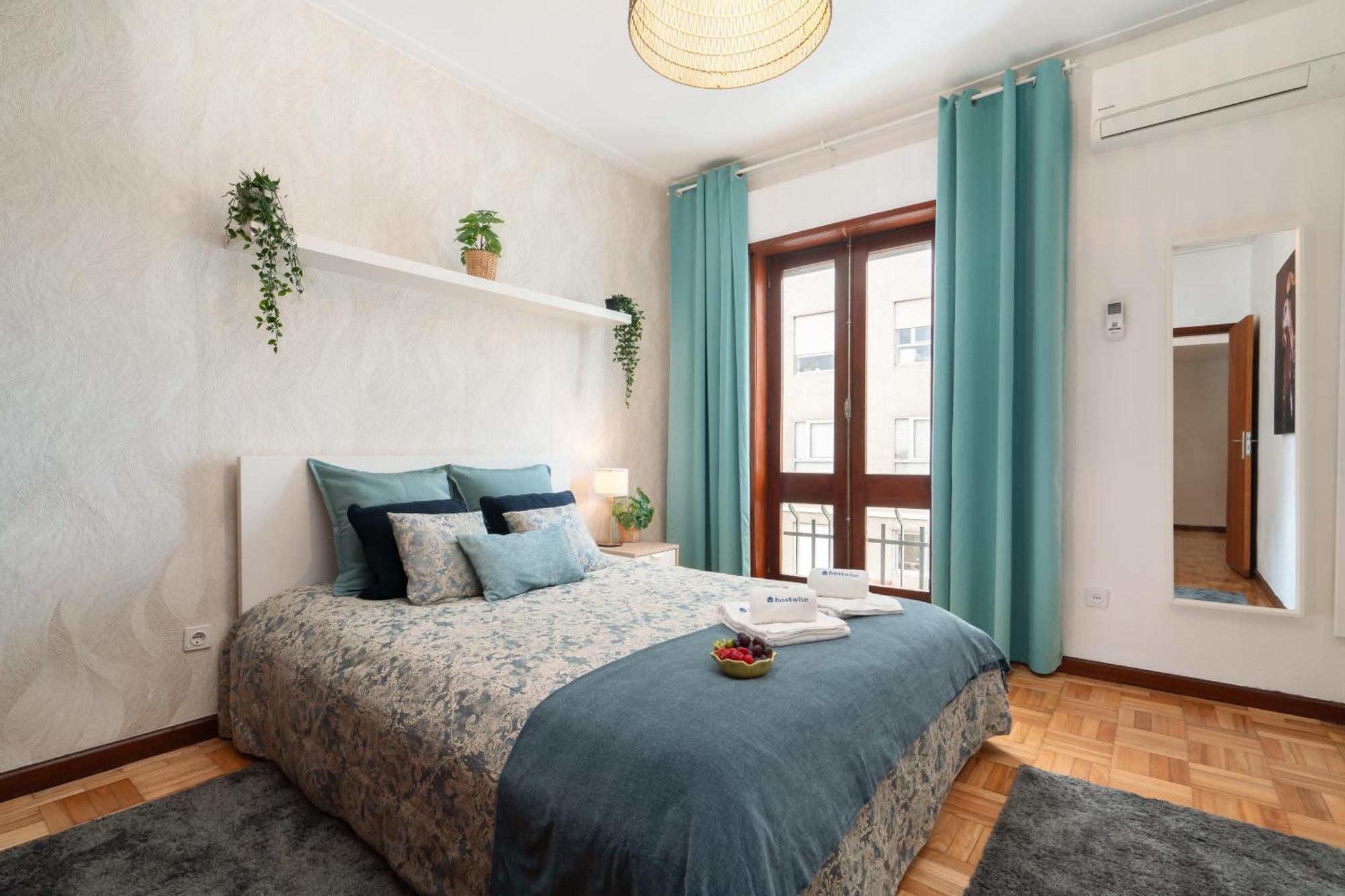 Host Wise Apartment Porto Phòng bức ảnh